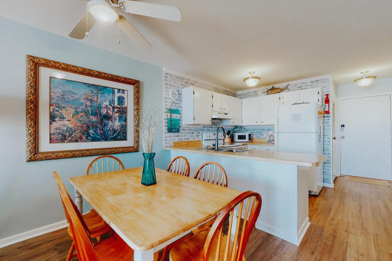 Ocean Retreat & Villas マートルビーチ エクステリア 写真